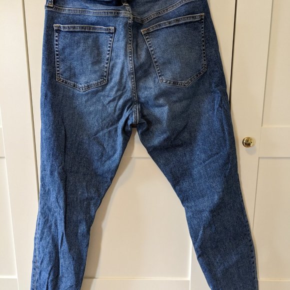 Gap True Skinny Mid-Rise Jeans - Picture 5 of 7